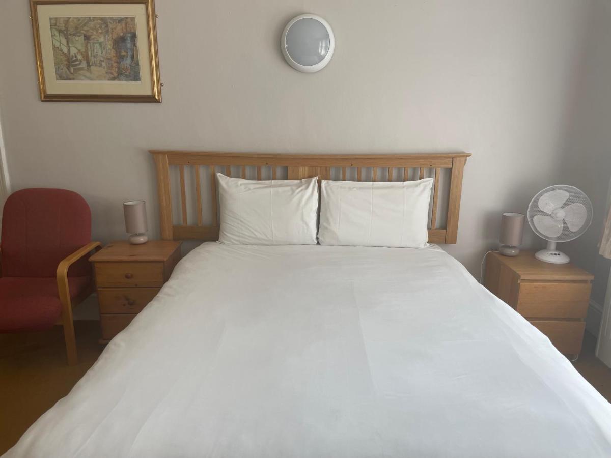 Brookside Lodge Baldock Dış mekan fotoğraf